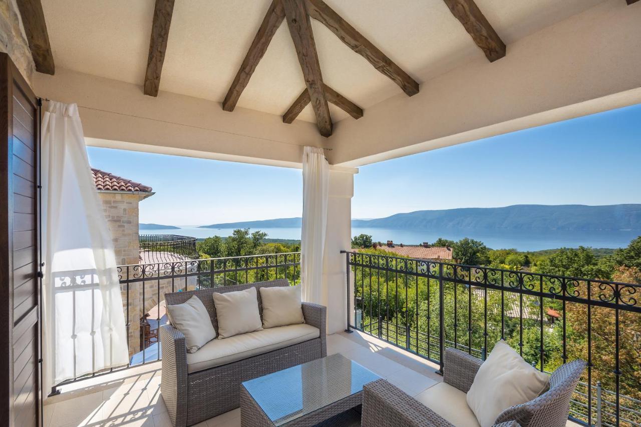 Villa Lurda Linardici Krk ภายนอก รูปภาพ