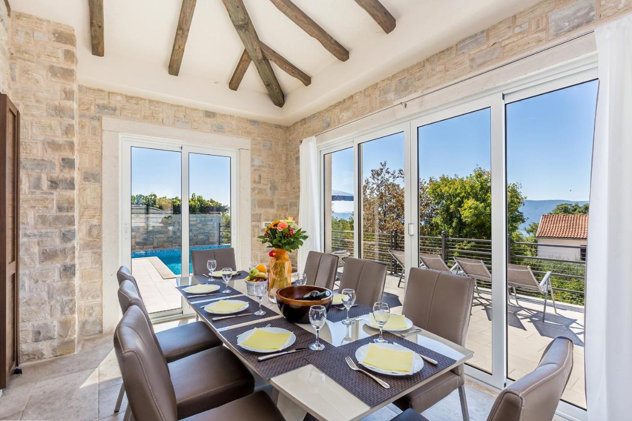 Villa Lurda Linardici Krk ภายนอก รูปภาพ